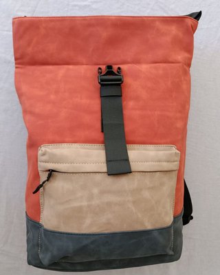 Mochila Waterproof 15L Terracota Laptop 17
