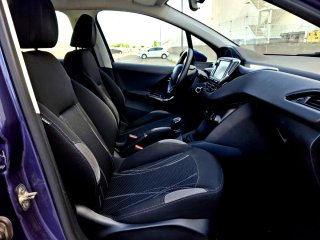 Peugeot 208 2013 !ÚNICO DUEÑA! NAVEGADOR SPORT