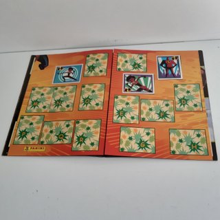 Caderneta Cromos Panini The Incredibles c/ alguns