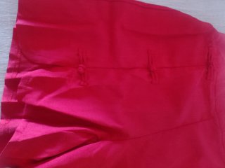 Pantalón corto oriental rojo