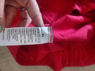 Pantalón corto oriental rojo
