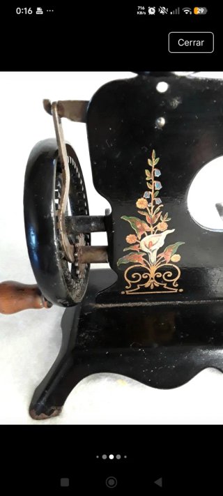 Máquina de coser antigua Baby 1910-1920