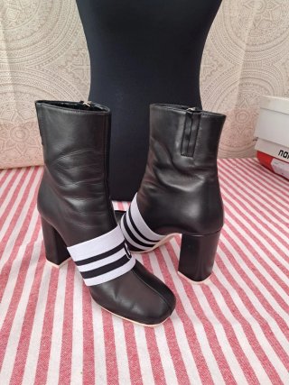 Botines GCDS Negros
