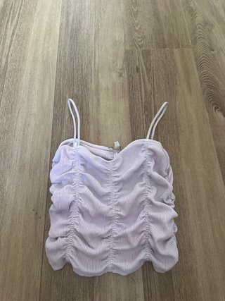 Top lila fruncido talla M
