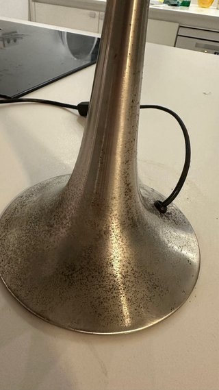 Lámpara de mesa diseño globo terráqueo