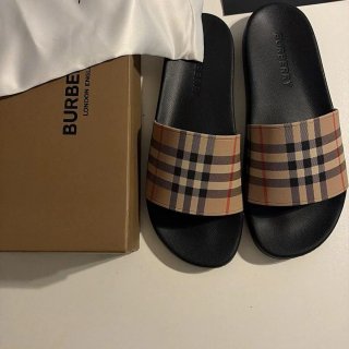 Chanclas Burberry Talla 44