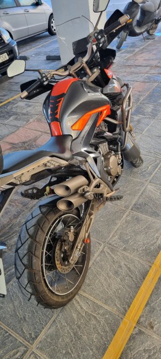 Zontes Adventure Moto Gris/Naranja