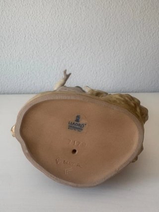 Figura de Lladró Niña Campesina  1988