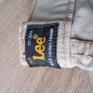 Pantalón Beige Lee