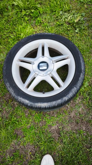 Llantas Seat León 1M FR 5X100