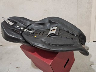 Asiento Original + Pasajero Harley Sportster 2006