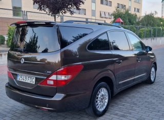SsangYong Rodius 4x4