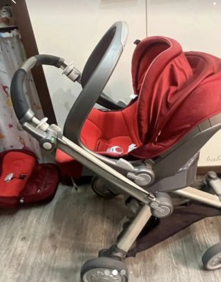 Silla de coche para bebé Chico roja