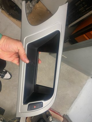 Carcasa Radio Audi A4 B8