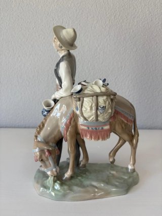 Figura Lladró Cacharrero Típico