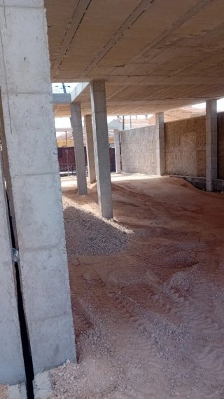 Compactación y nivelación de terreno