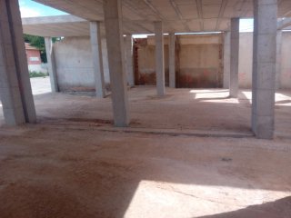 Compactación y nivelación de terreno