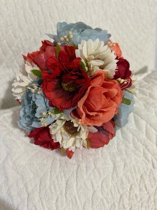 Ramillete Flamenca Flores Rojas y Azules