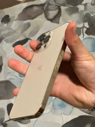 iPhone 13 Pro Max Dorado