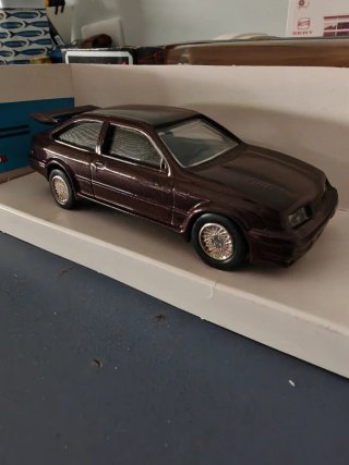 Ford Sierra Cosworth 1:43 Trofeu
