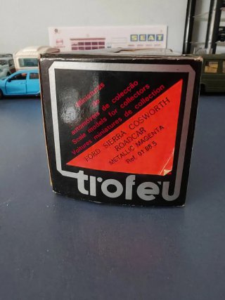 Ford Sierra Cosworth 1:43 Trofeu