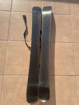 Esquís Salomon tipo snowblade