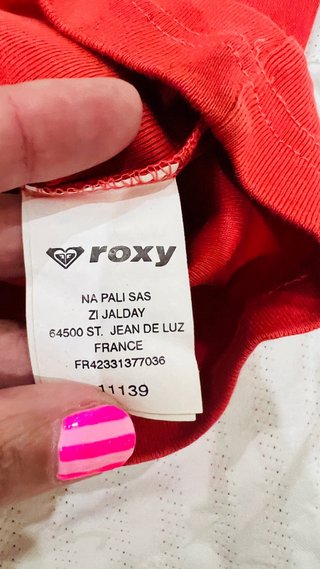 Conjunto Roxy coral y Blanco