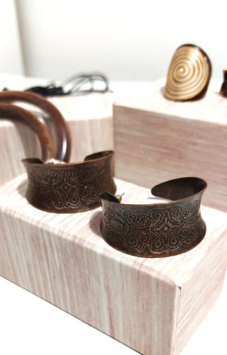 Lote Bisutería Étnica Boho y Cinturón.  6 Piezas