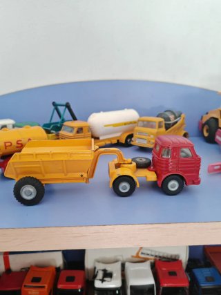 2 Camiones Pegaso Joal 1/50