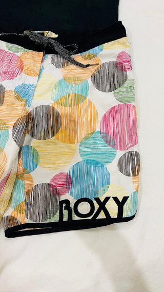 Roxy Camiseta y Pantalón Playa