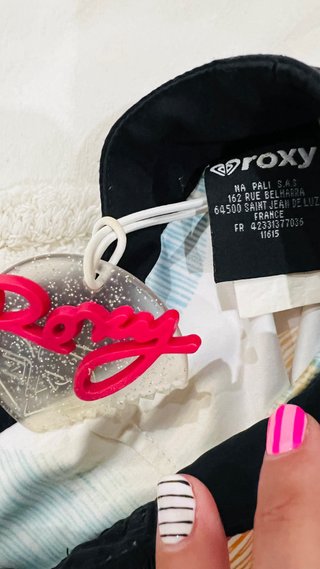 Roxy Camiseta y Pantalón Playa