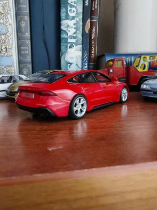 Audi RS7 1/43