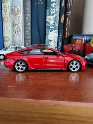 Audi RS7 1/43
