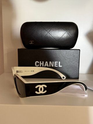 Gafas de Sol Chanel Negras y Blancas