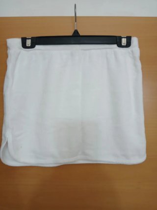 3 shorts 2 tops 2 camisetas (Tallas M)