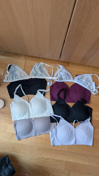 Lote de sujetadores Tezenis y shein