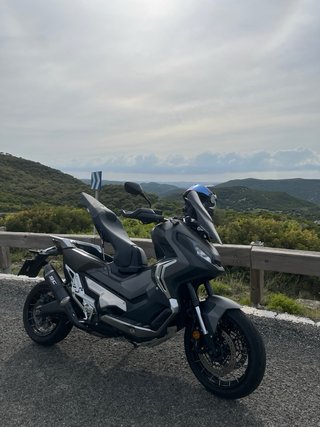 Honda X-ADV 750 2019 Negra/Gris