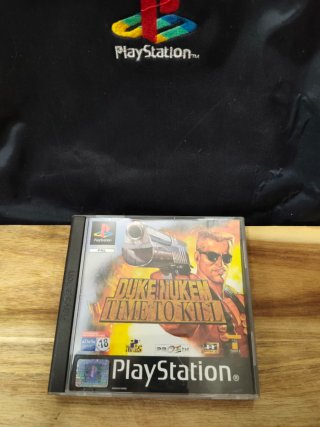 CHOLLO COLECCIÓN PS1: Hércules + Duke Nukem Implto