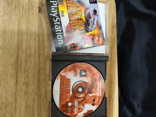 CHOLLO COLECCIÓN PS1: Hércules + Duke Nukem Implto