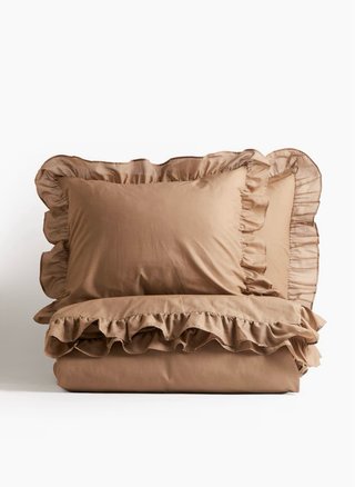 Funda nórdica H&M con volante beige