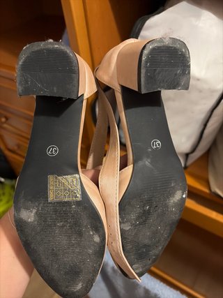 Zapatos de fiesta beige