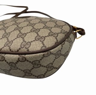 Bolso Gucci GG Supreme Oval