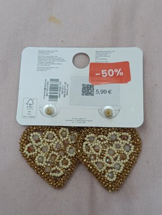 Pendientes Corazón Sfera Dorados y Beige