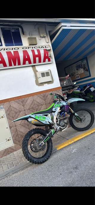 Kawasaki KXF450 Motocross Gris/Verde