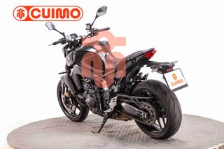 YAMAHA MT 09