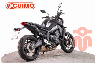 YAMAHA MT 09