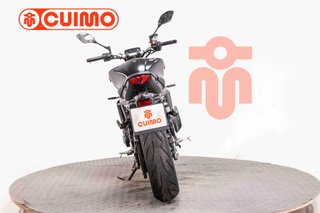 YAMAHA MT 09