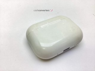 in-ear apple airpods pro 3