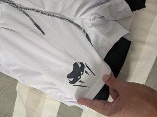 Pantalón Venum corto MMA y boxeo
