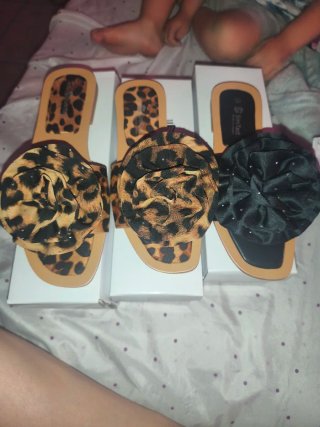Sandalias de mujer con estampado de leopardo
